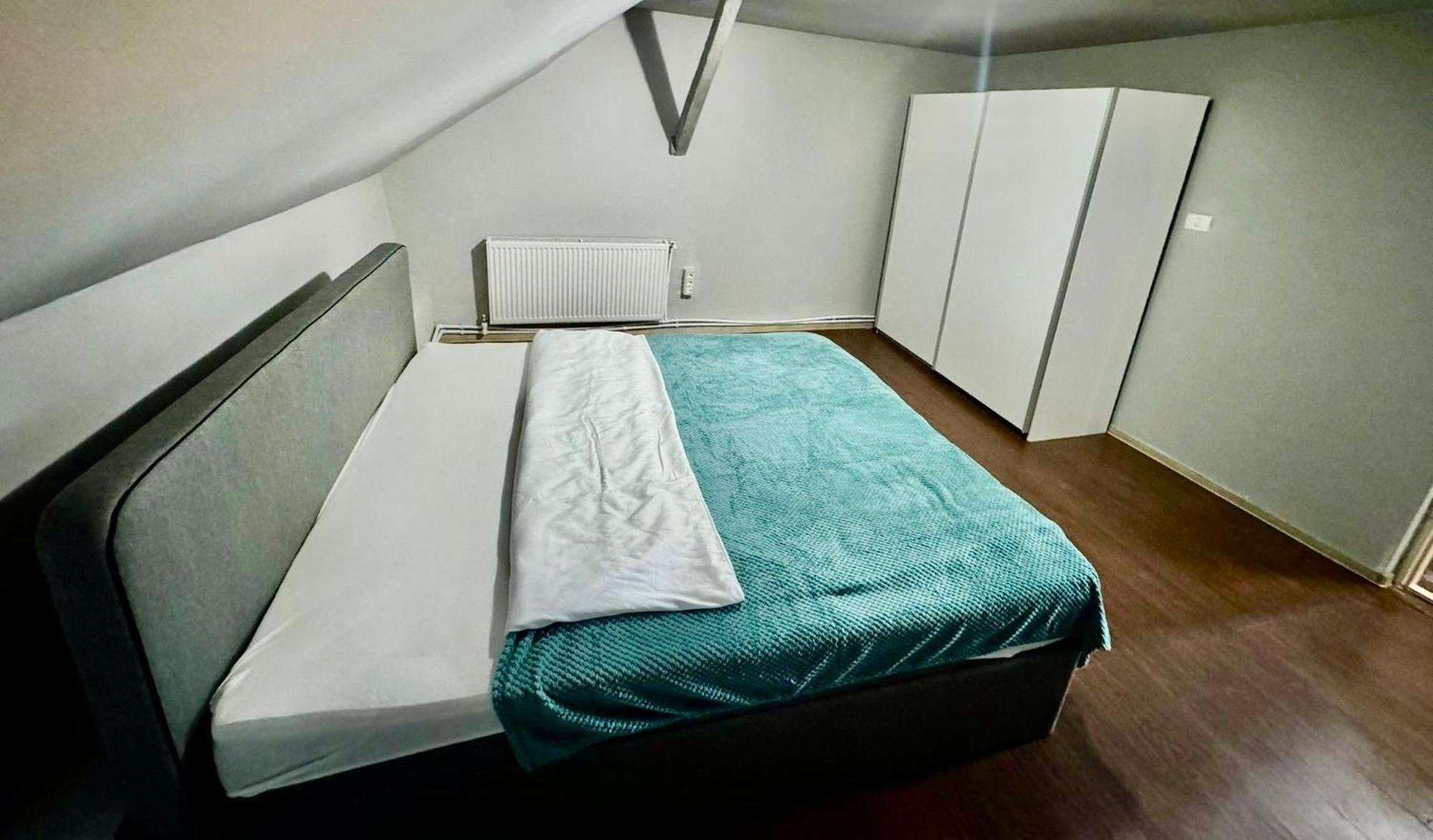 Serbian House Timişoara Buitenkant foto